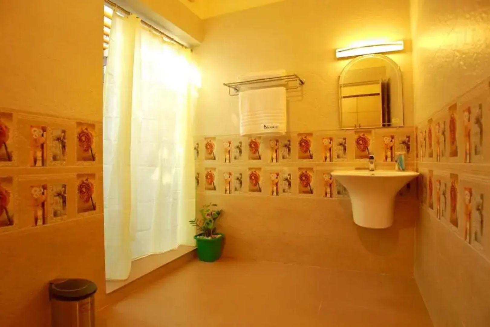 Saffronstays Casa Marari