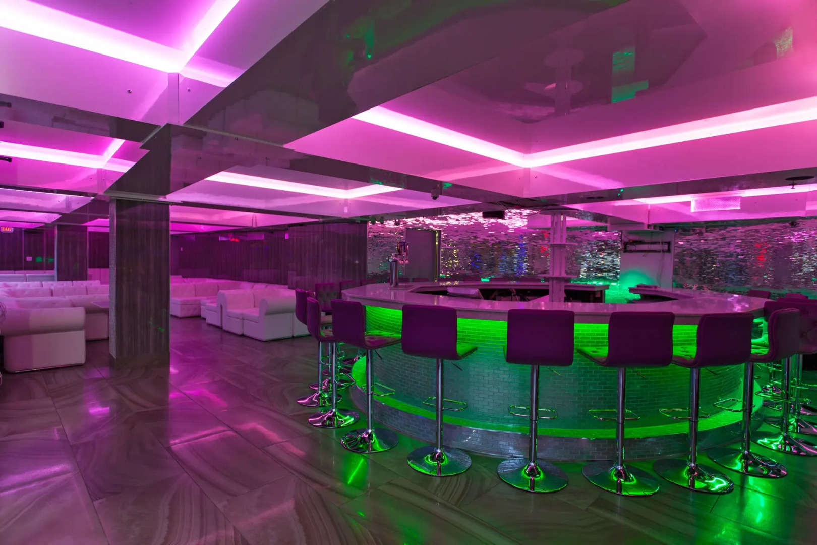 The Garden Hotel & Resort