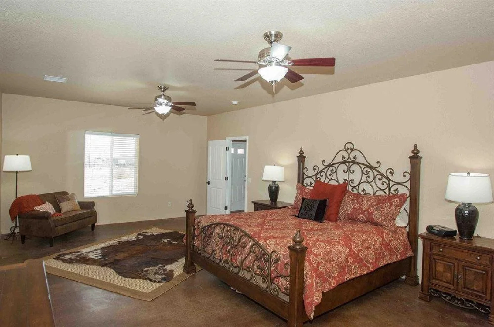 Horse Shoe Court Vacation Rental