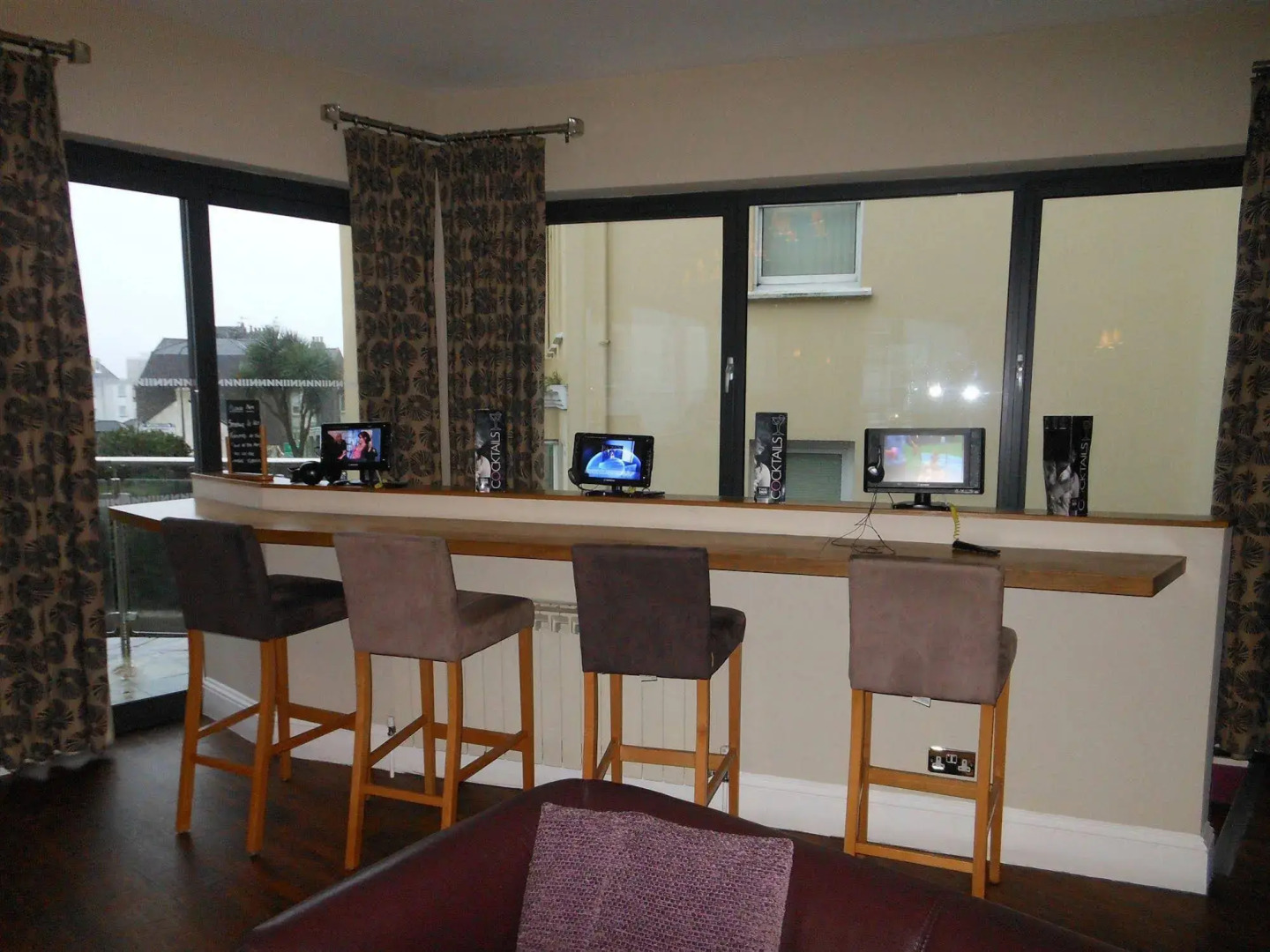 The Inn Boutique Hotel Bar and Restaurant