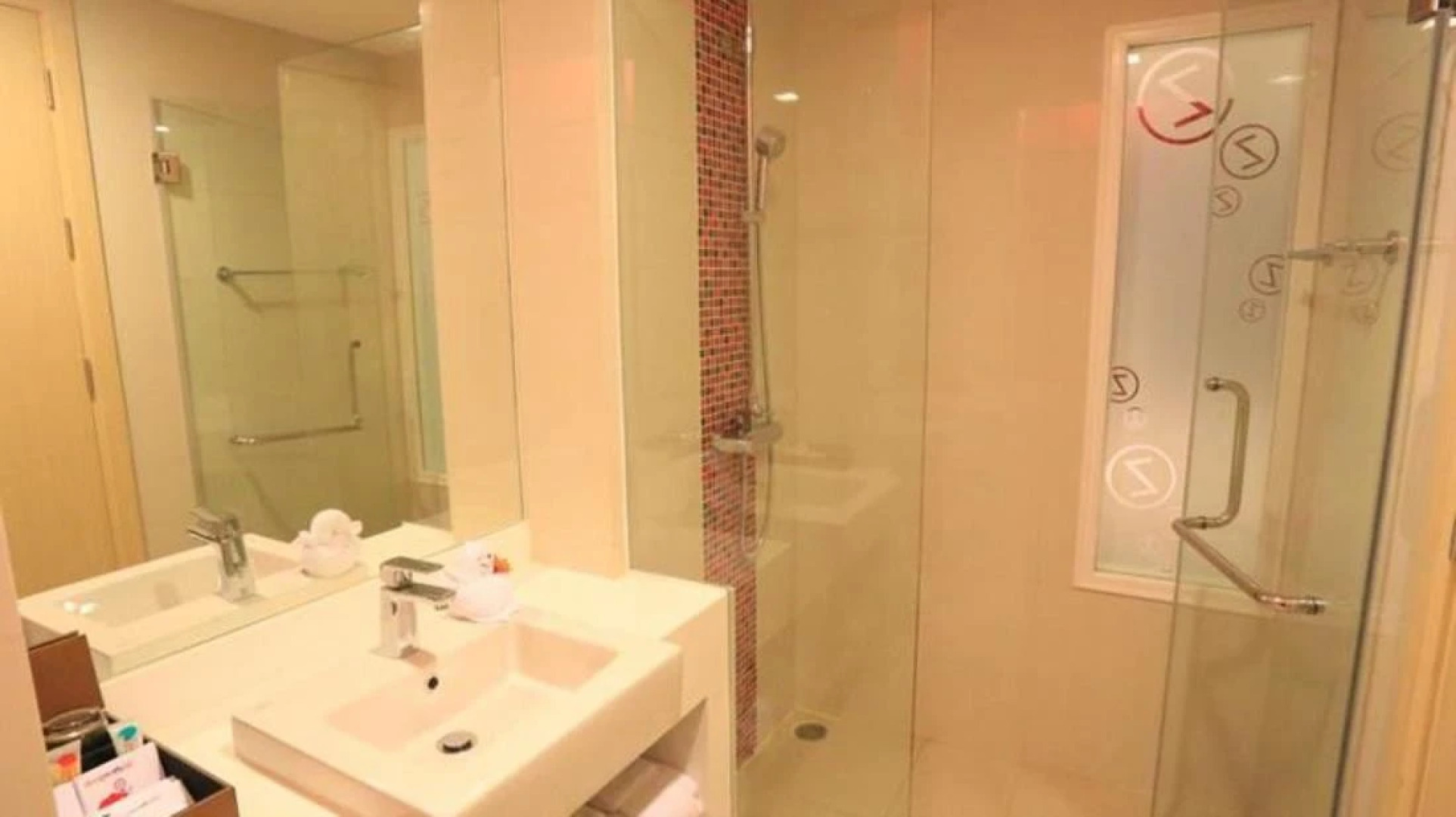 Sleep With Me Hotel design hotel @ patong