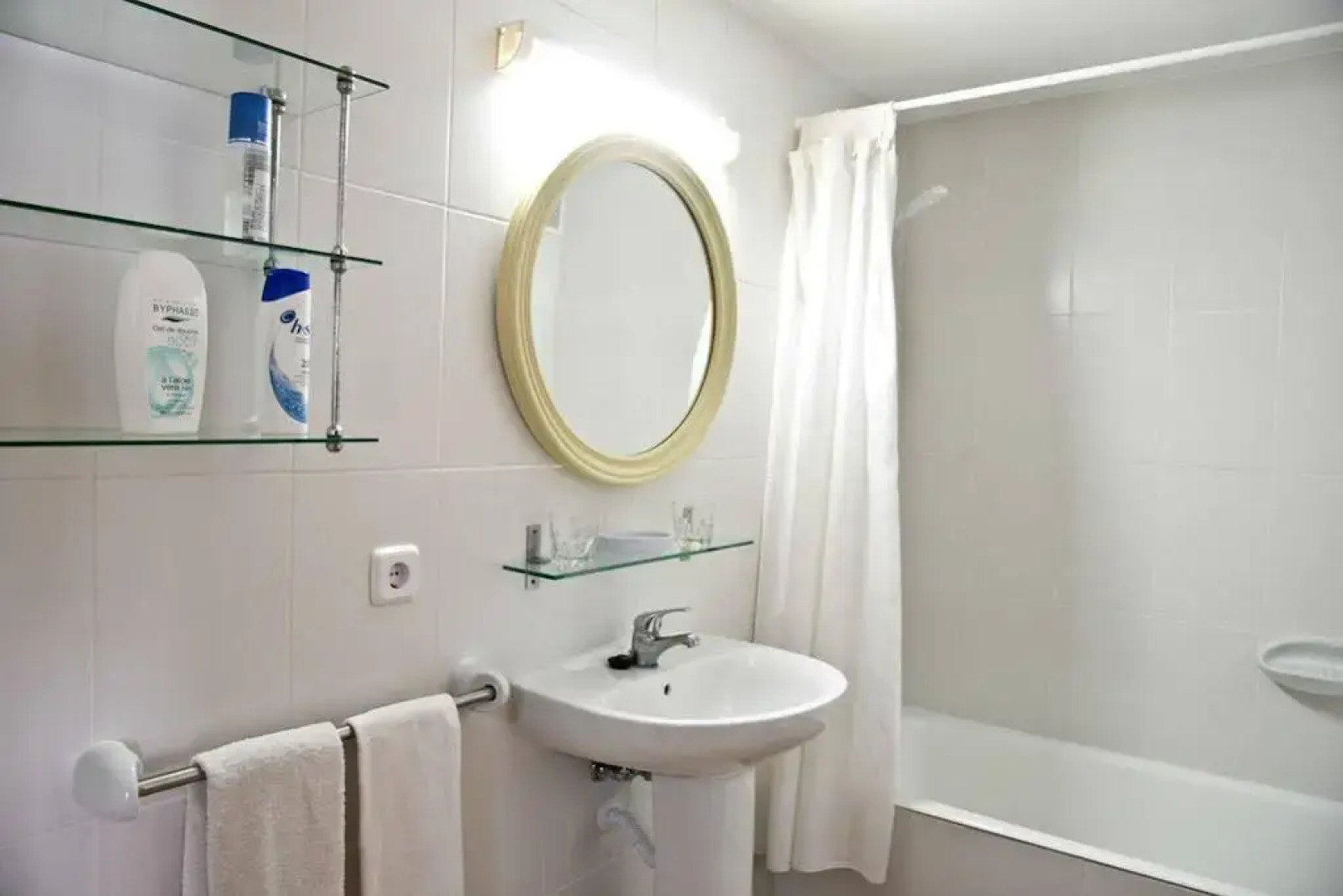 Apartamentos Ponent Mhm