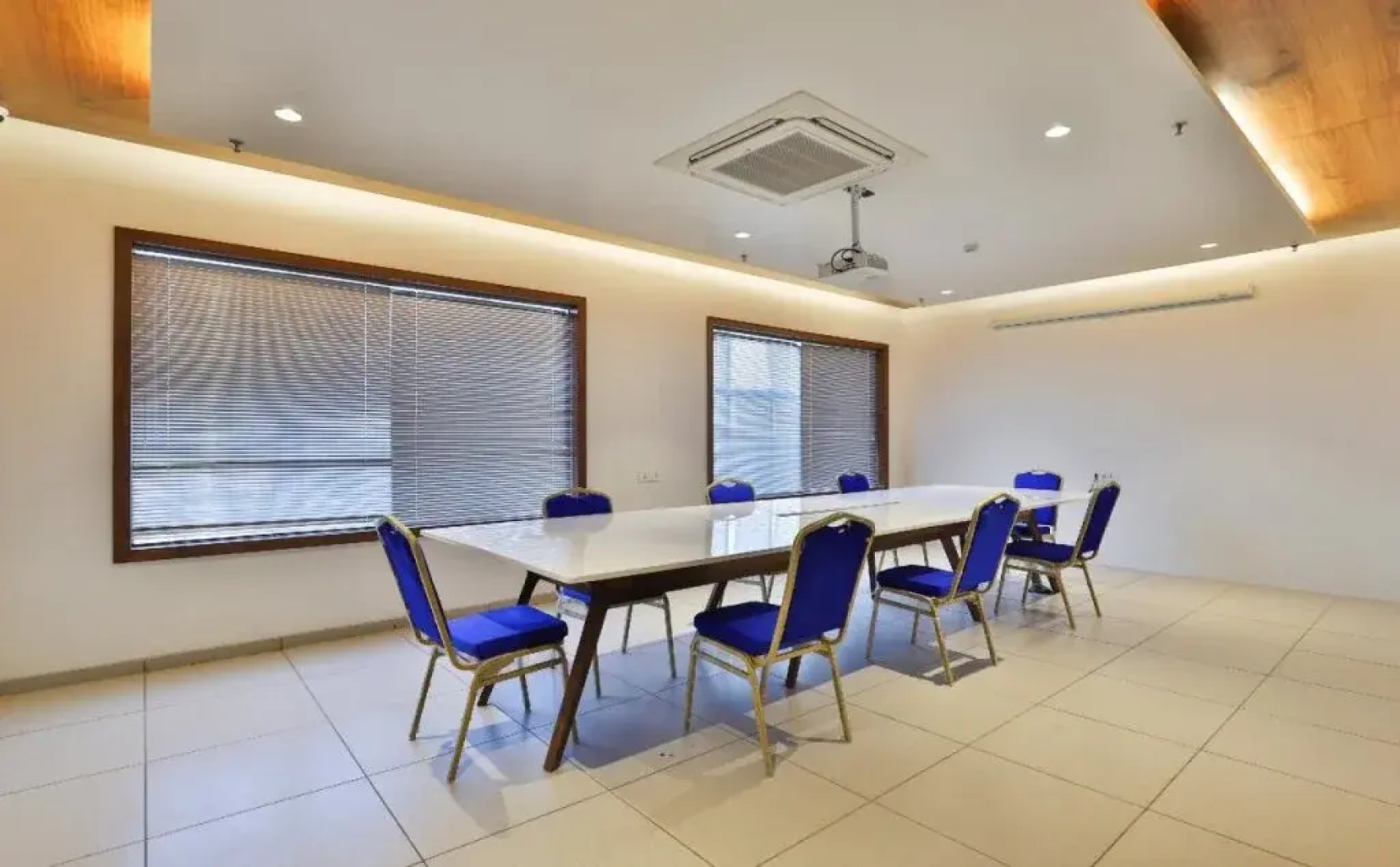 Oyo 26587 the Grand Vatika