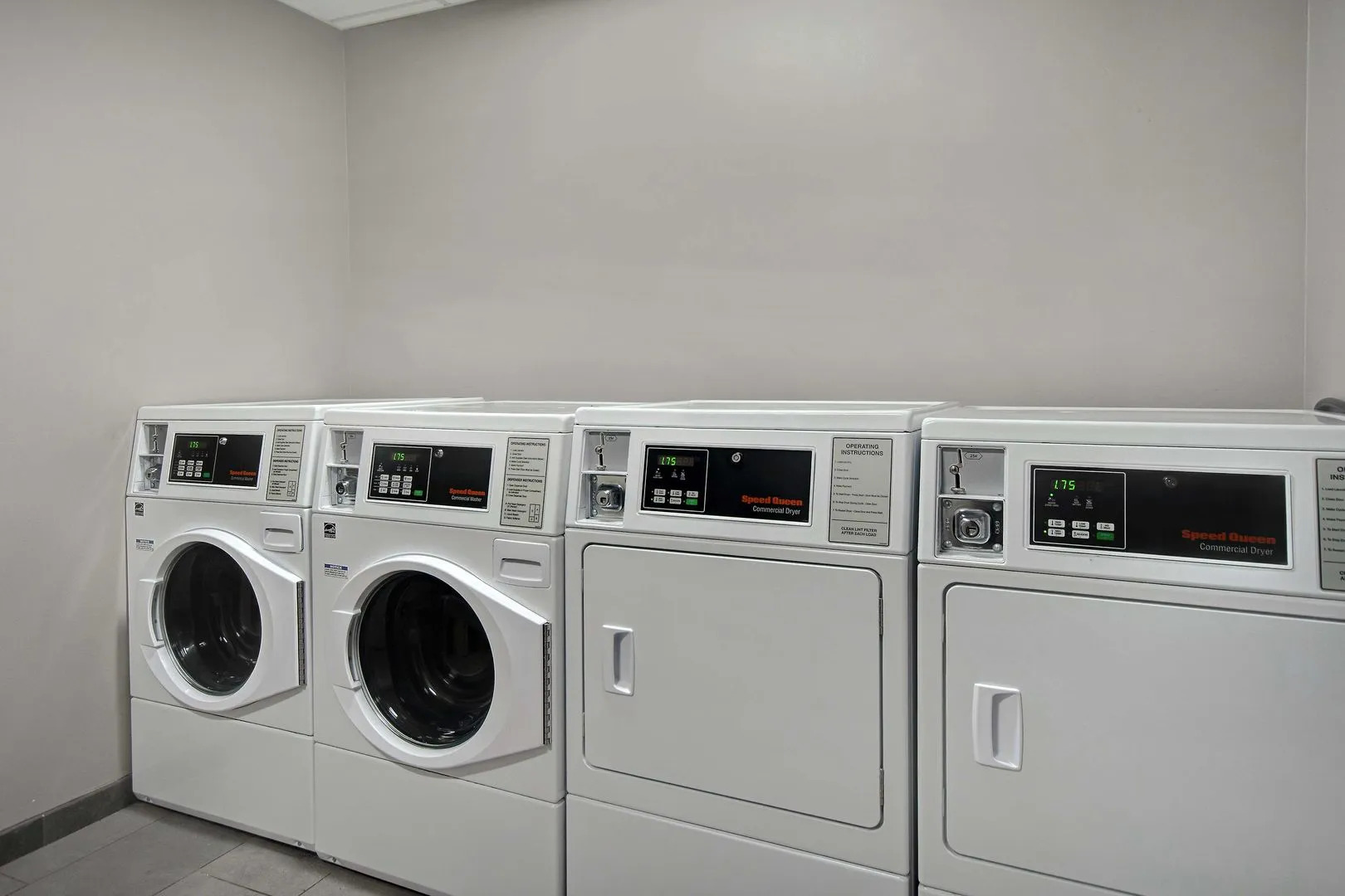 Country Inn & Suites by Radisson, Cincinnati Airport, KY