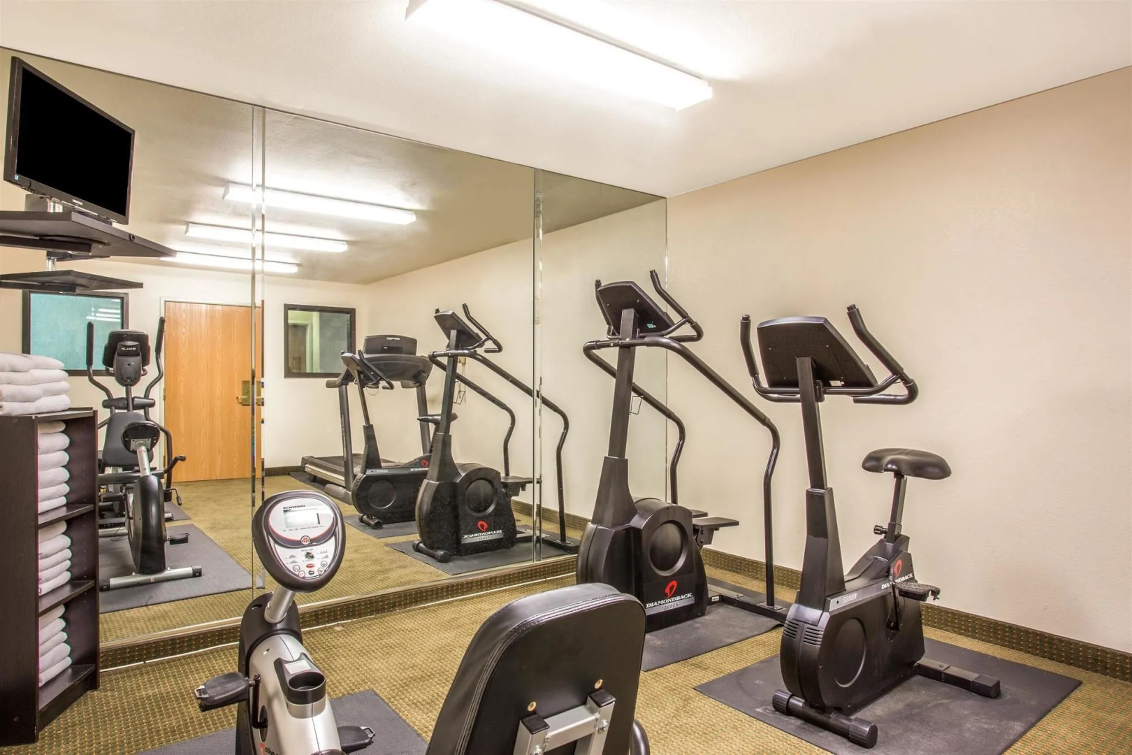 Hawthorn Suites by Wyndham Tempe