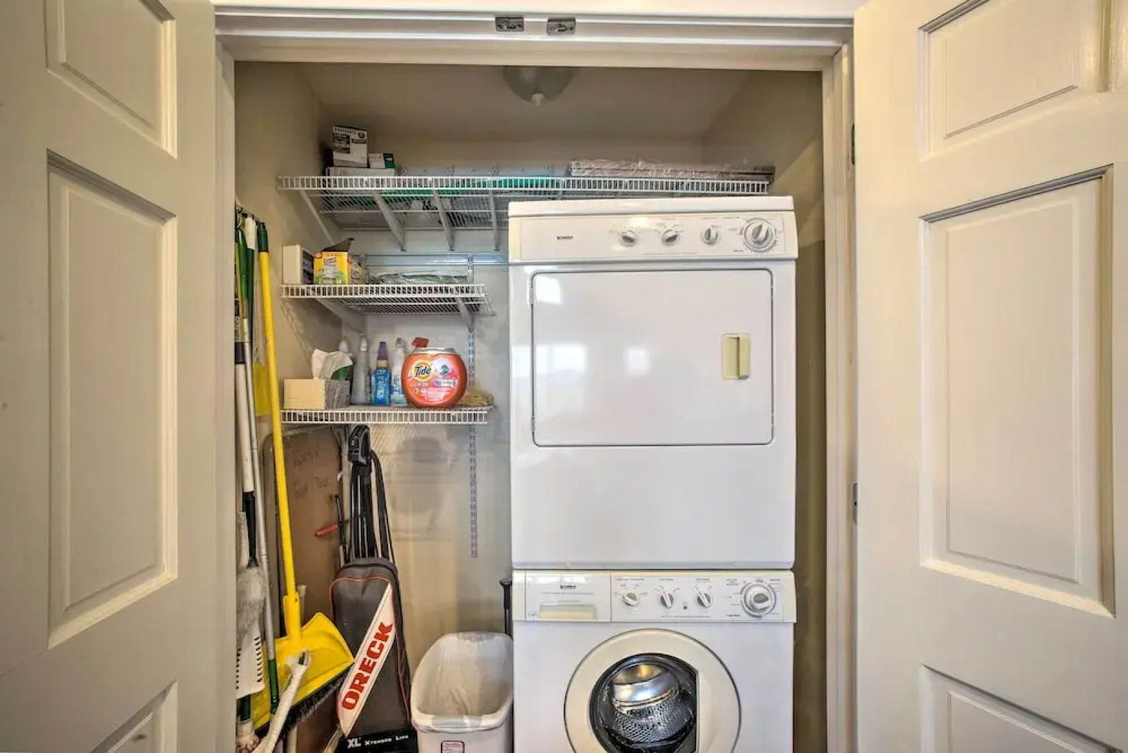 Riverfront Arkansas Retreat Near Fishing & Hiking!