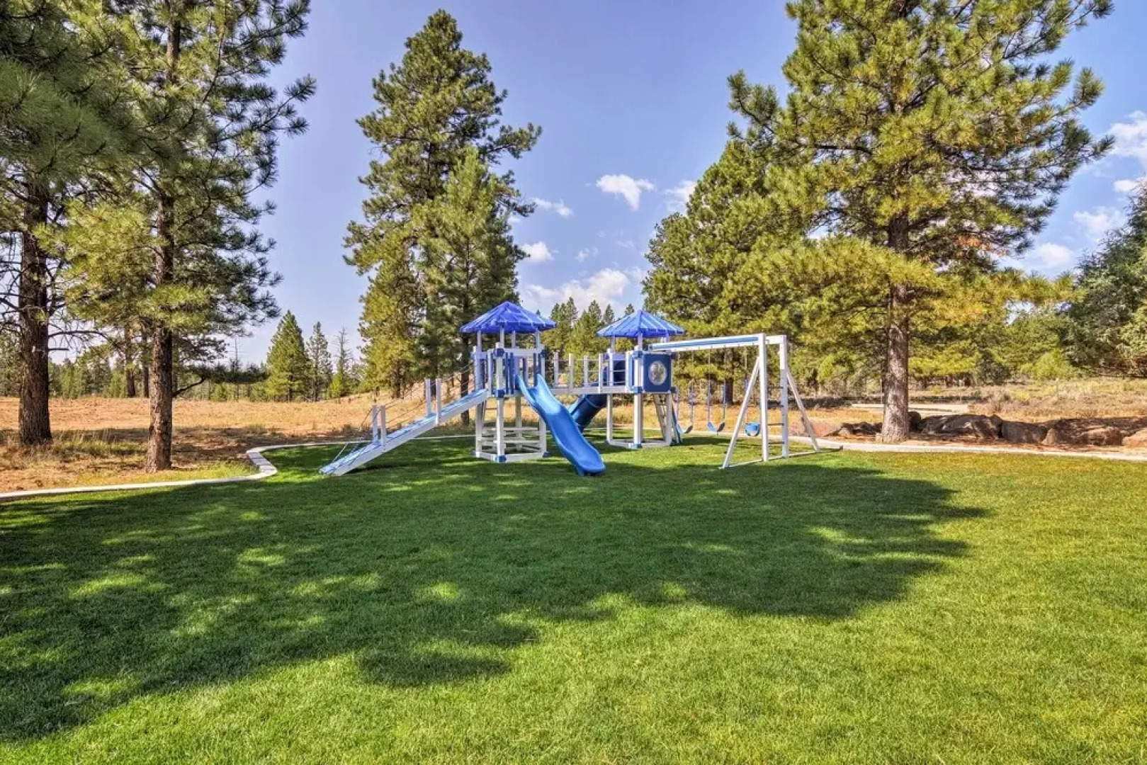 Luxe Home ~ 2 Mi to Bryce Canyon National Park!