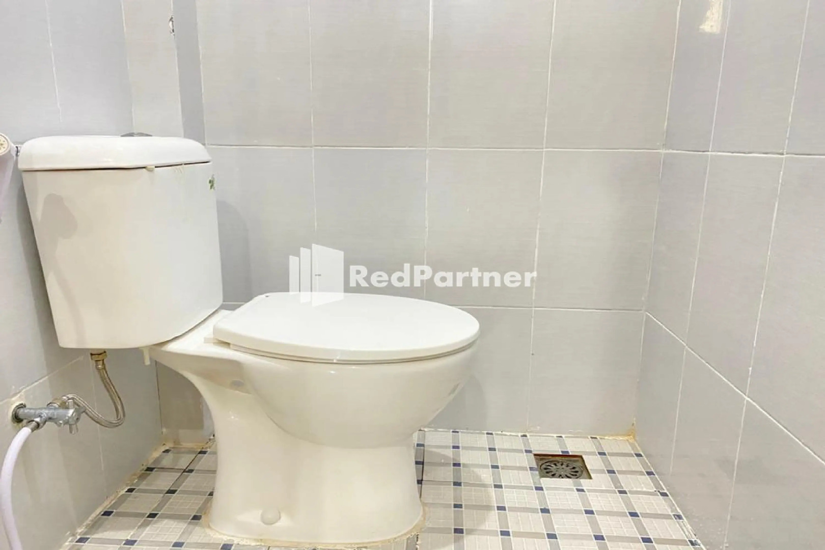 Hotel Luxury Sinjai Syariah RedPartner