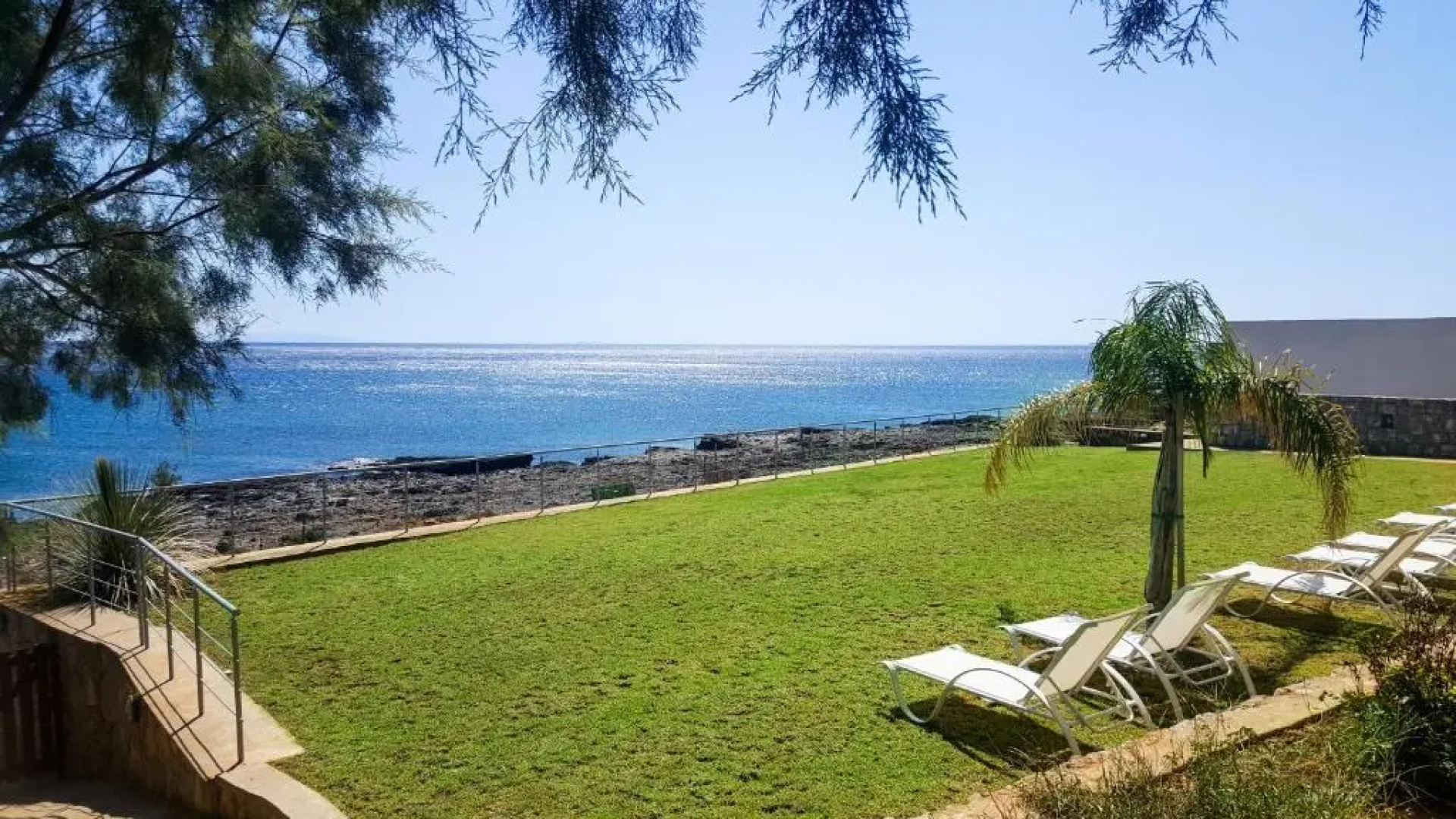 Kritamos Beach Apartments