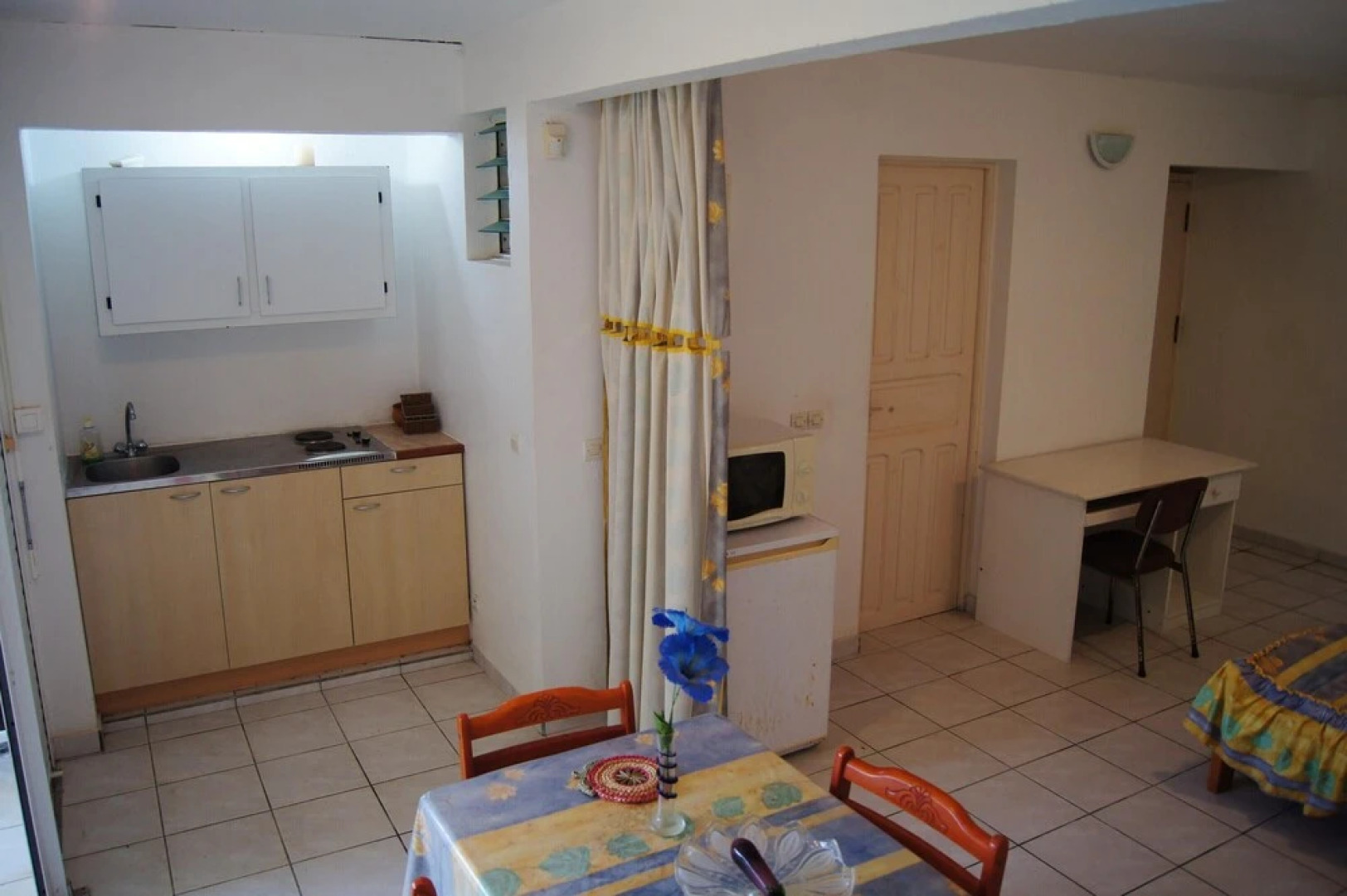 Apartment with One Bedroom in Le Moule, with Enclosed Garden And Wifi - 3 Km From the Beach