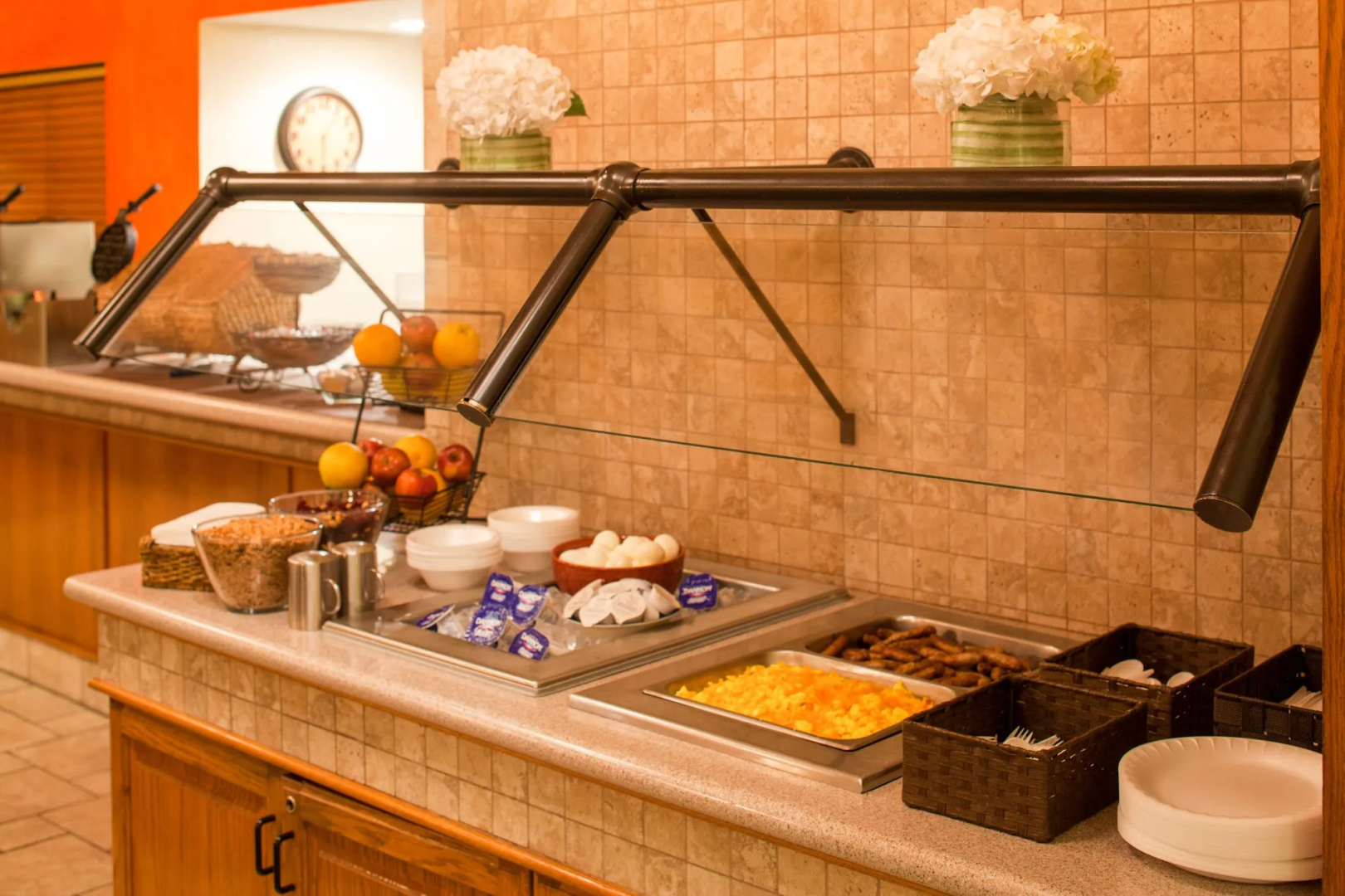 Cloverleaf Suites Kansas City - Overland Park