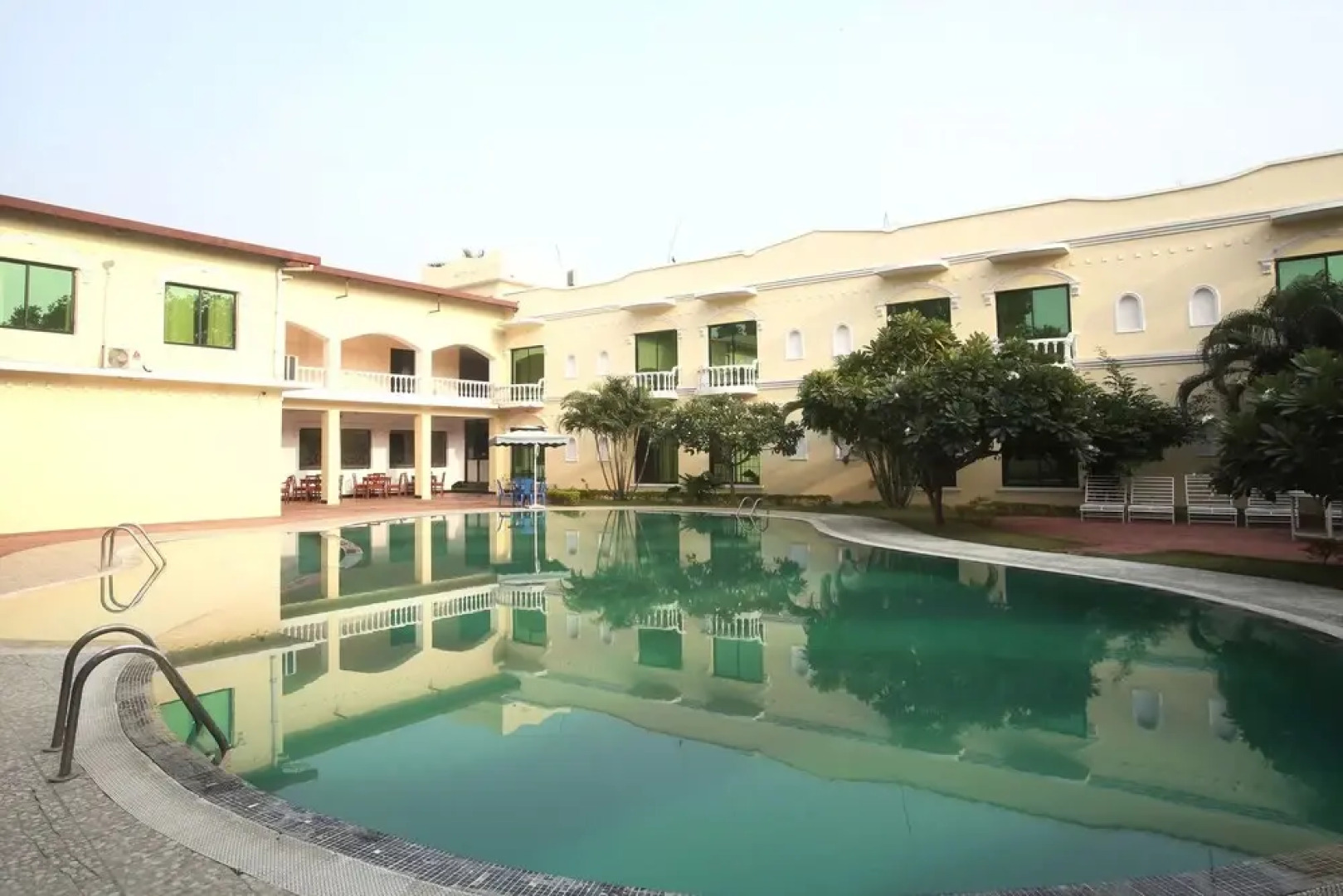 Capital O 699 Hotel Sneha