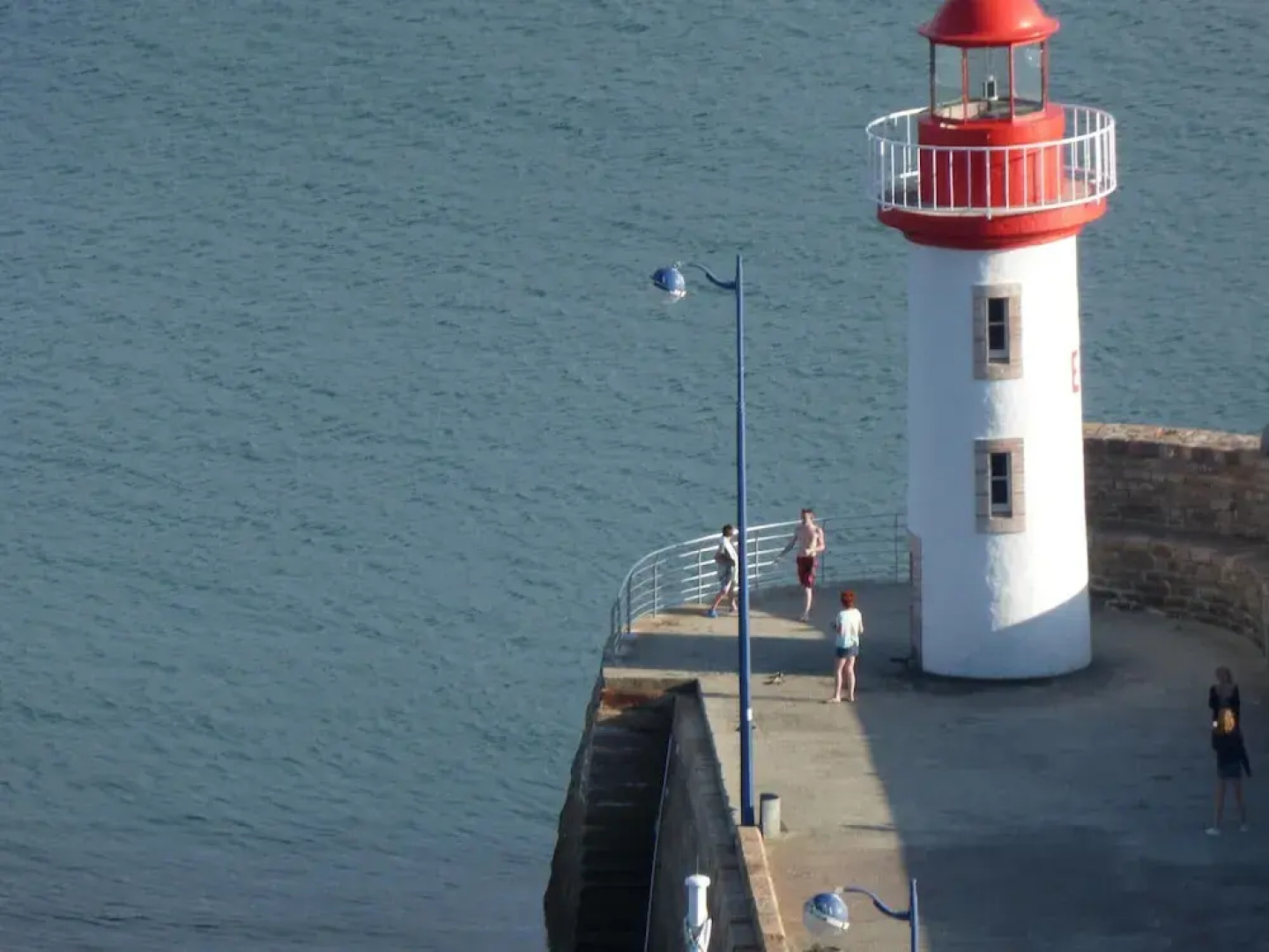 Pretty Ground Floor Flat, Beach 800 m