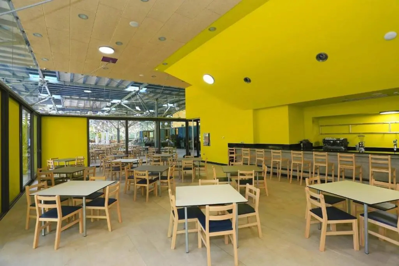 Pine Beach Pakostane Glamping Homes - All Inclusive light