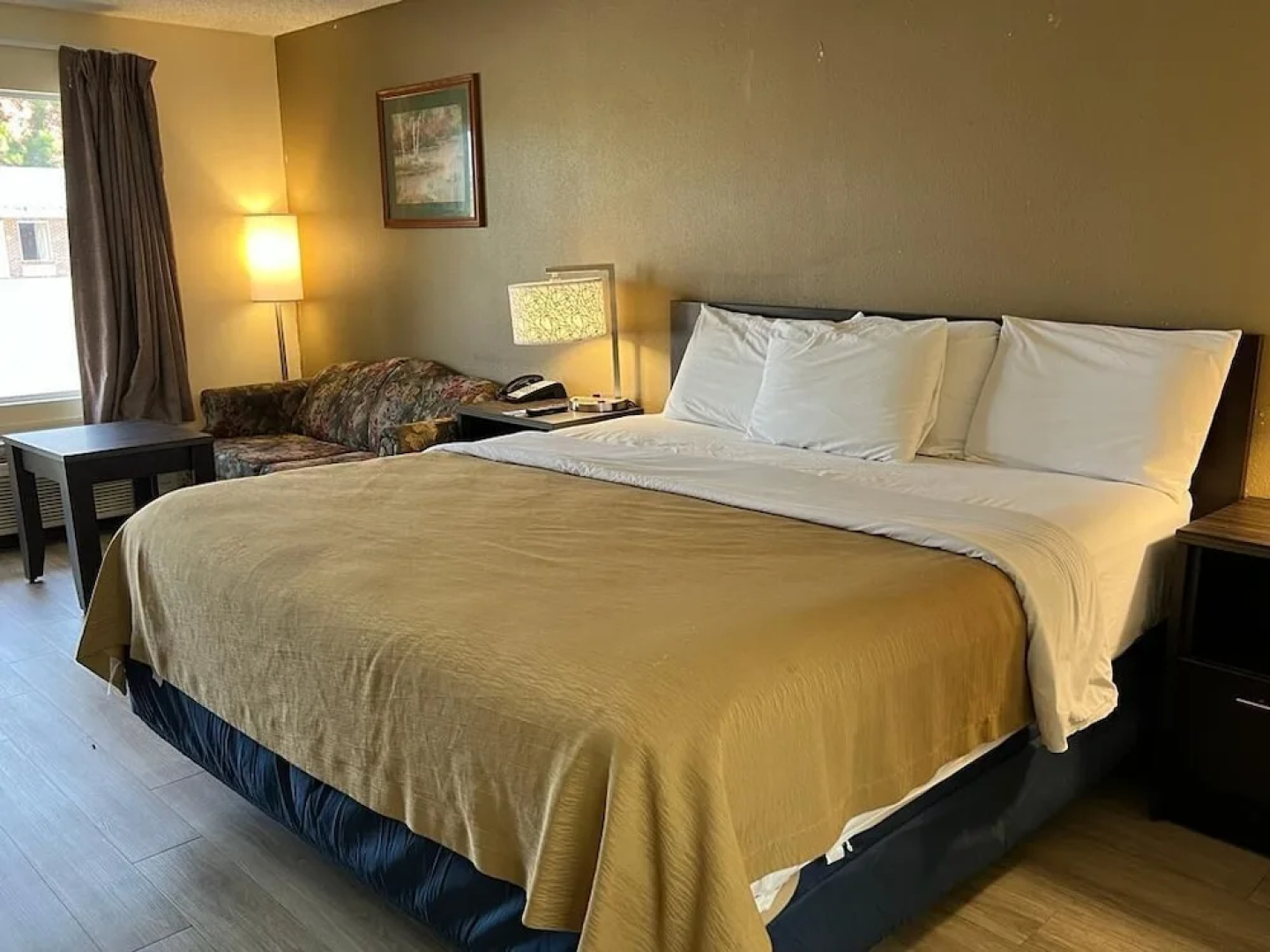 Rodeway Inn