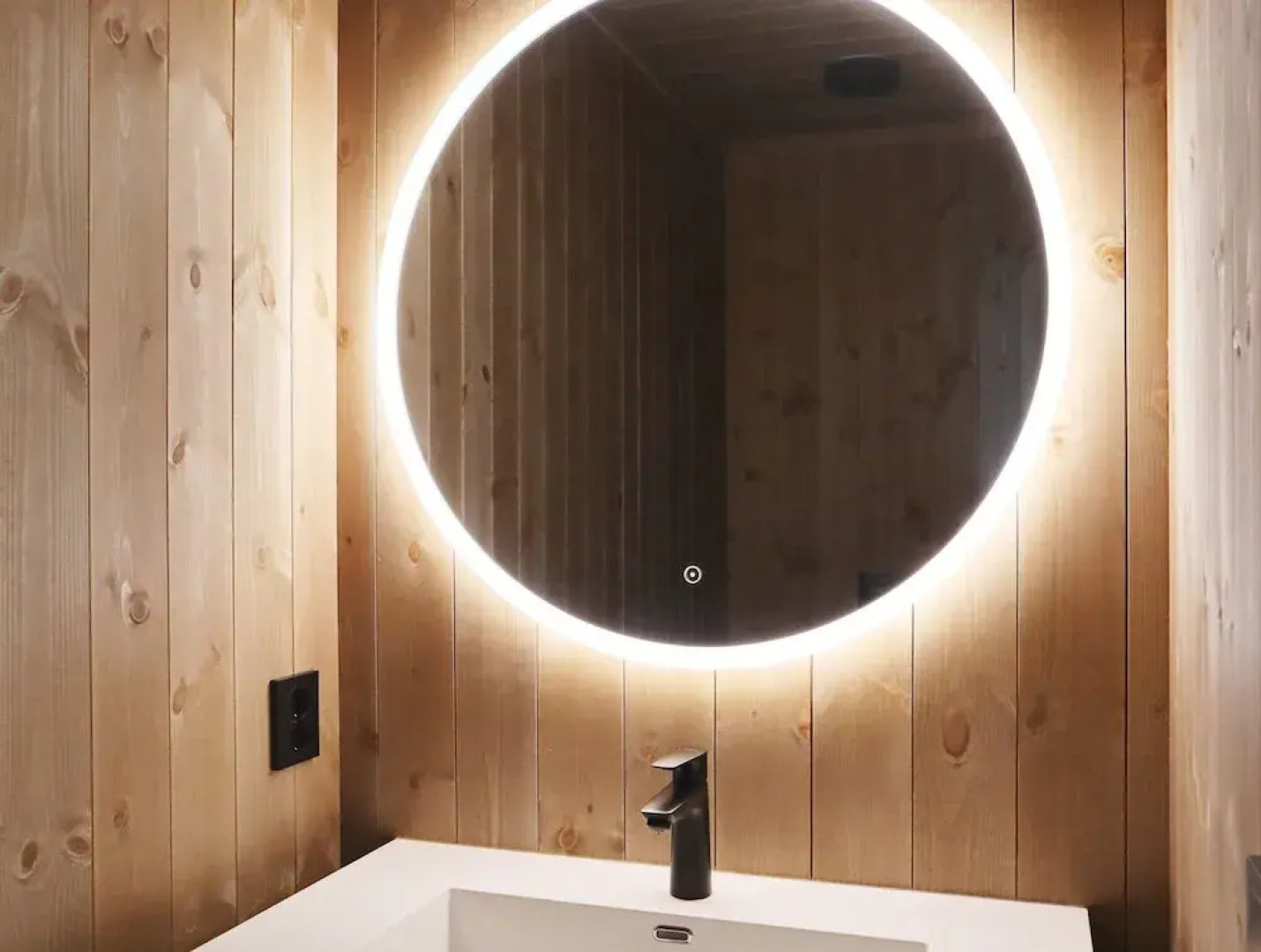 10 Person Holiday Home in Sondeled