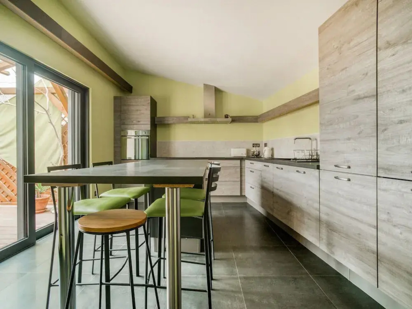 Swanky Cottage in Saasenheim With Balcony