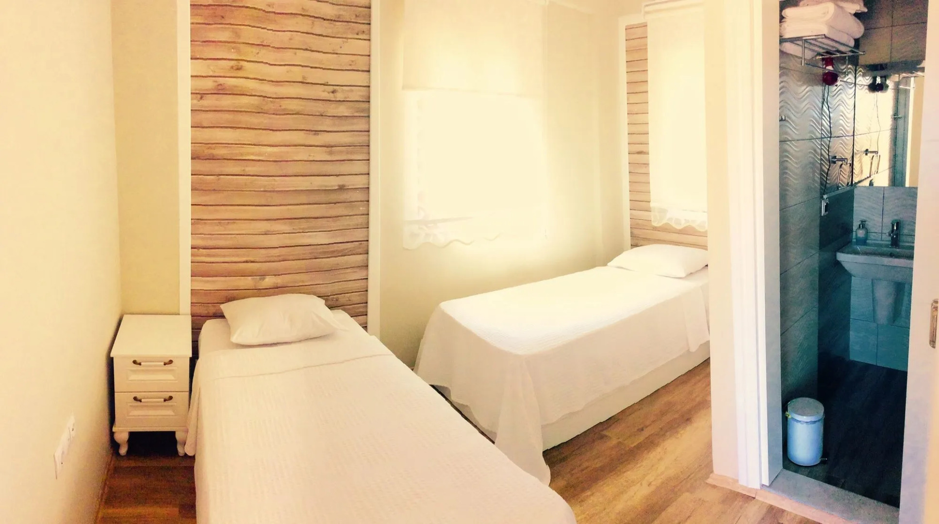 Karina Vineyard House