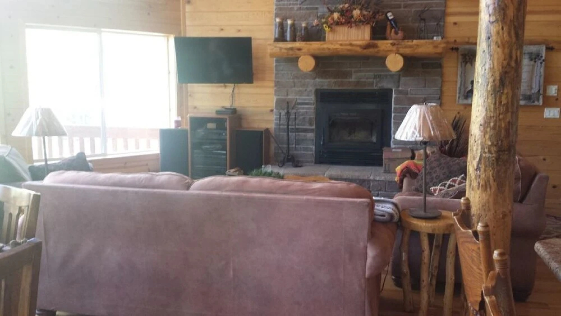 Duck Creek Luxurious Cabin