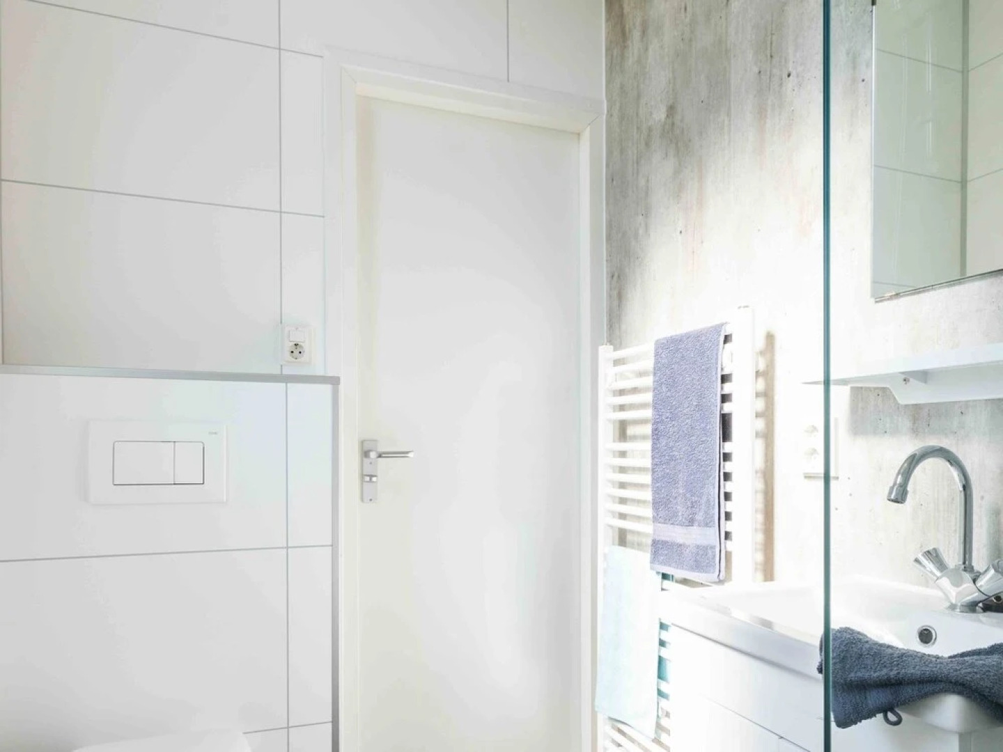 Comfortable Chalet sea at 3.5 km, in Egmond