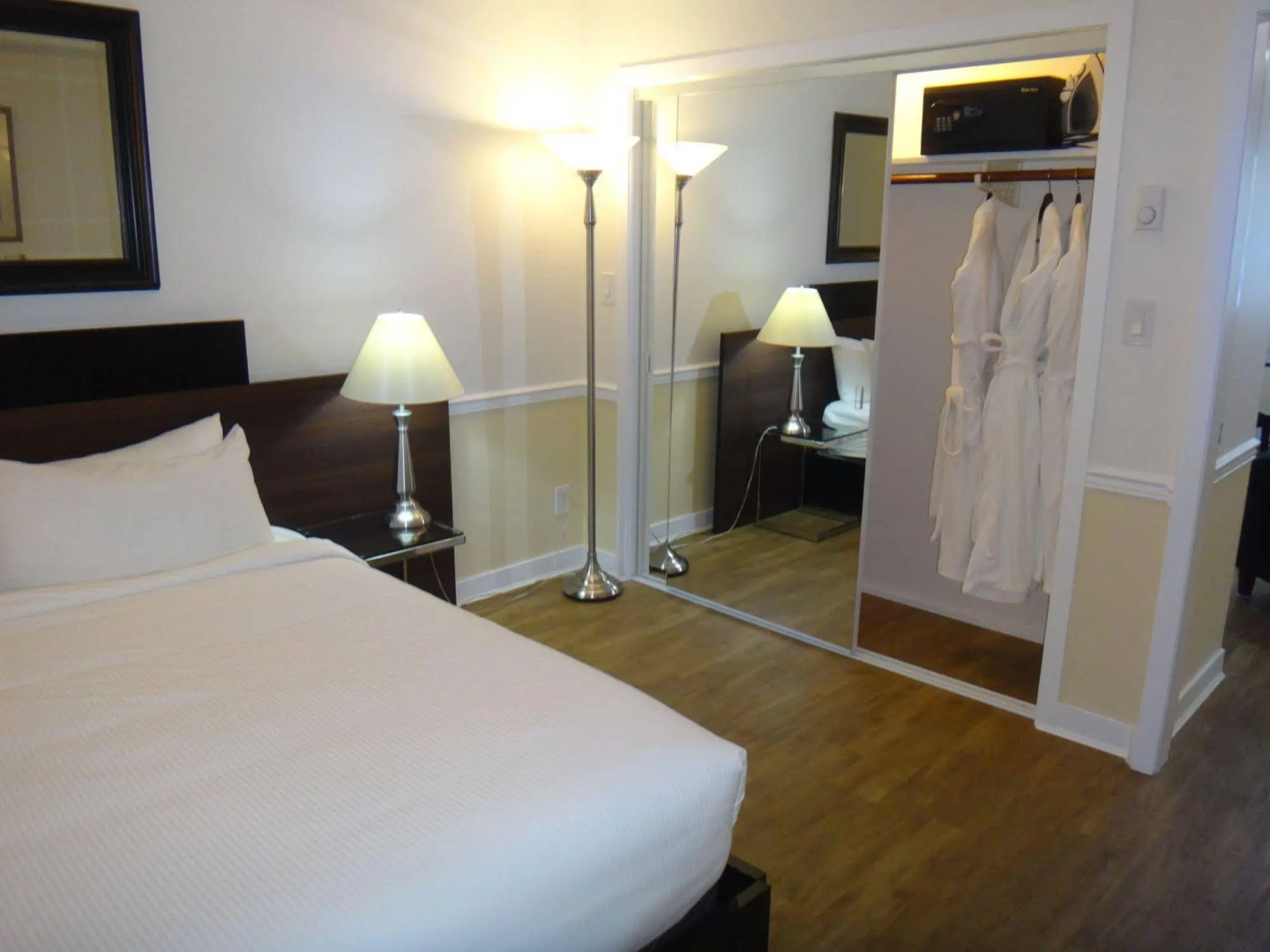 Rockwater Secret Cove Resort