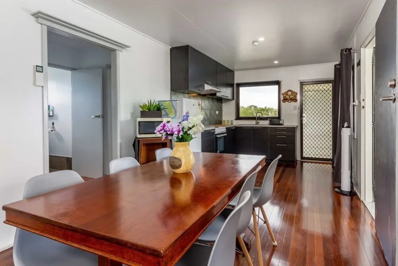 Escape to Bribie, Enjoy This dog Friendly Family Getaway!