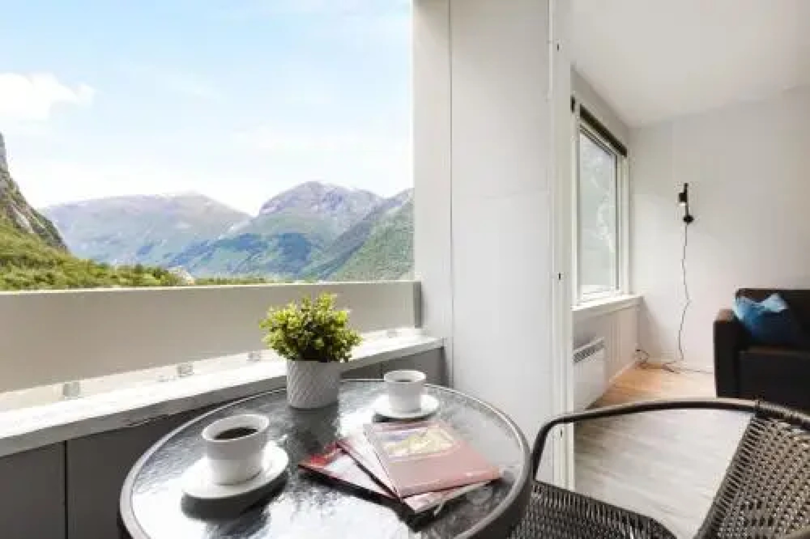 Trolltunga Guesthouse