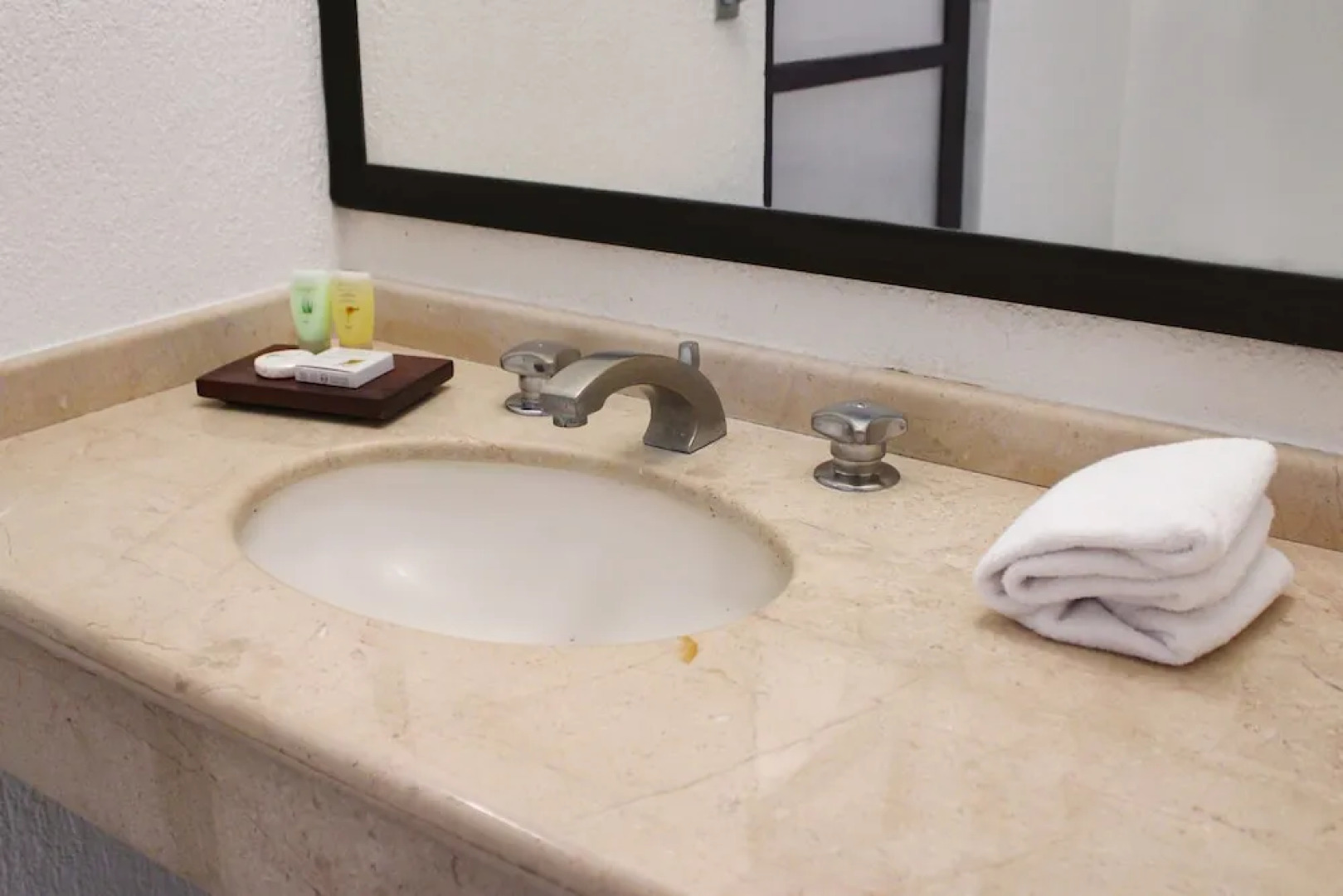 Hotel & Suites Real del Lago