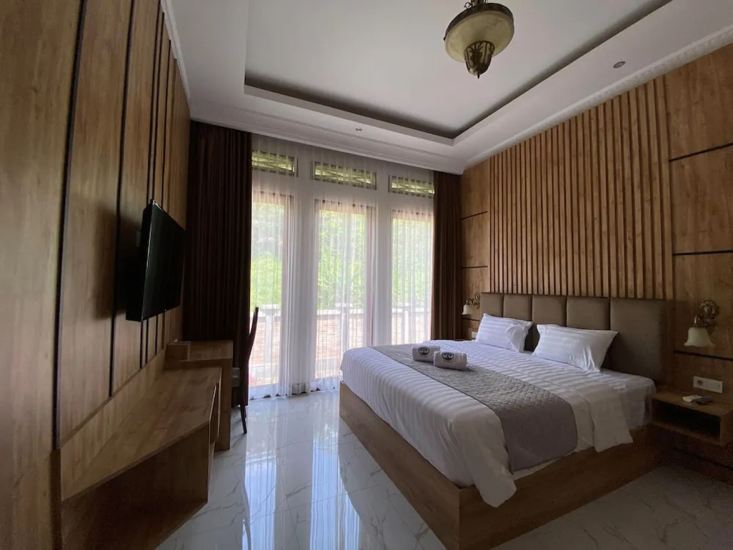 Toba Retreat Mansion And Villas