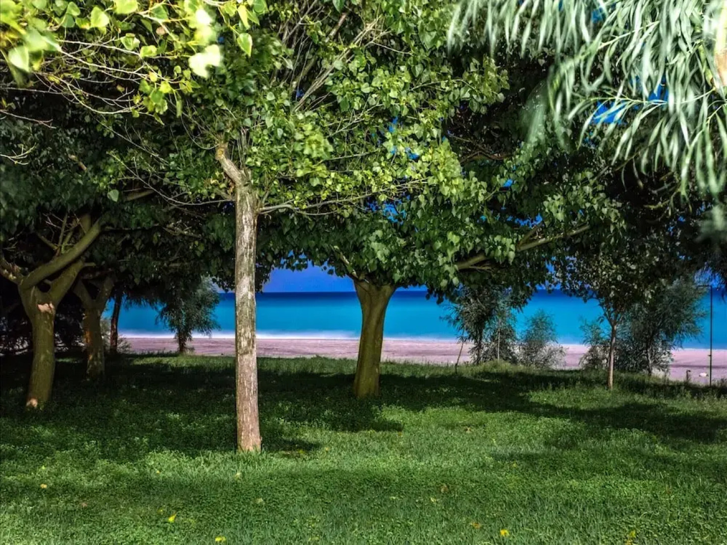 Romantic Beachfront Getaway