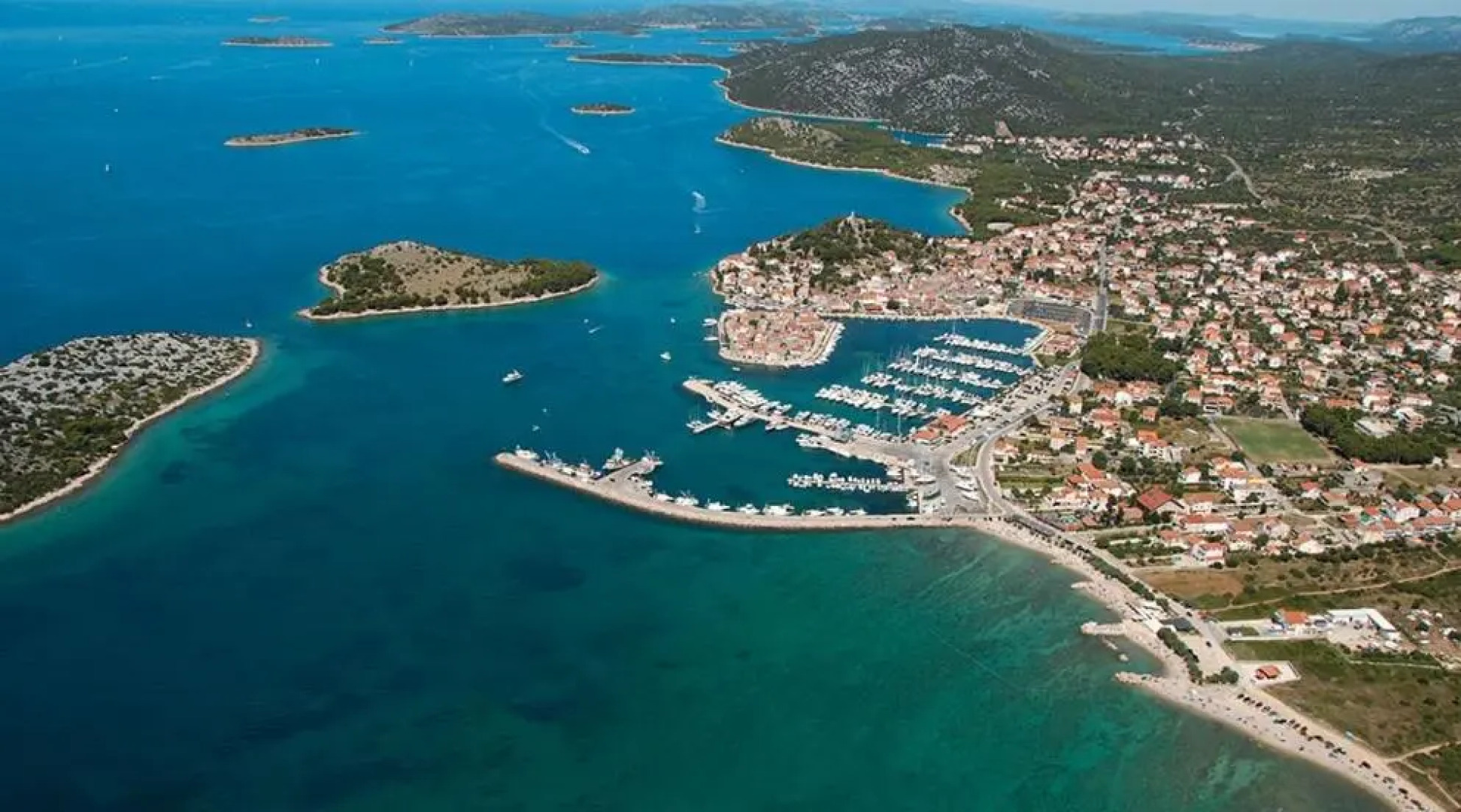 Apartments Mali Mate