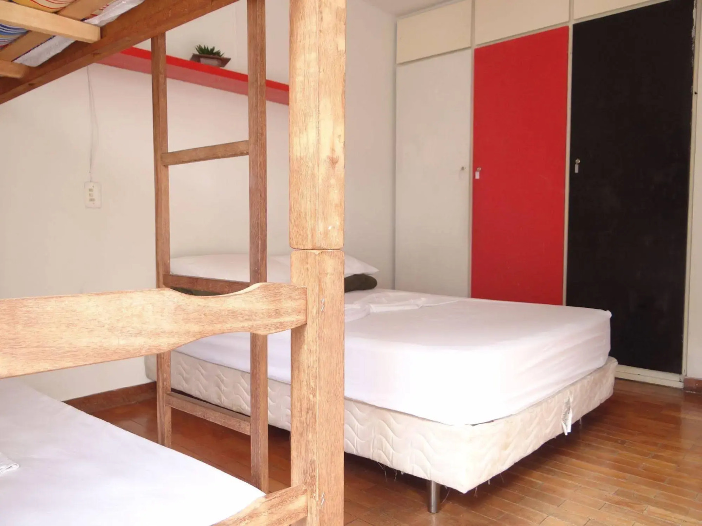 Da Orla Pampulha Hostel