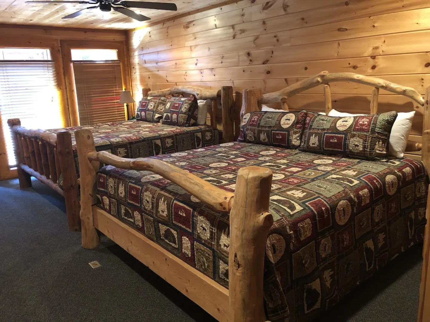 Smoky Mountain Cinema - Six Bedroom Cabin