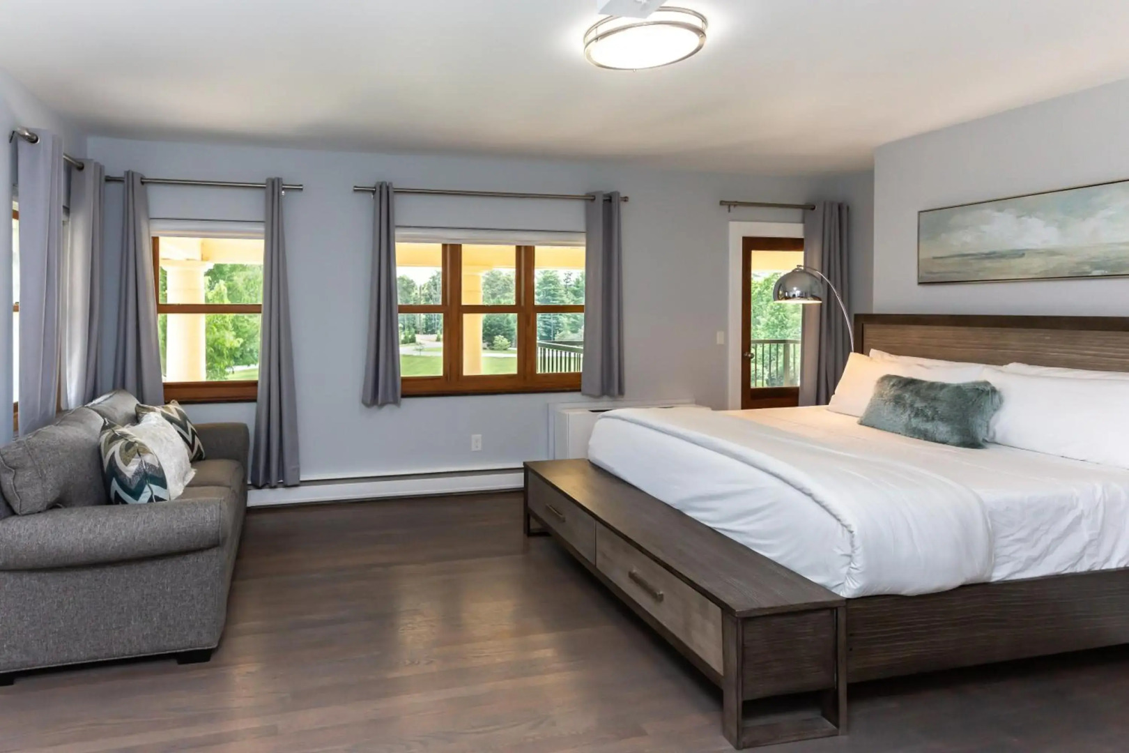 SKYLARANNA Resort & Spa