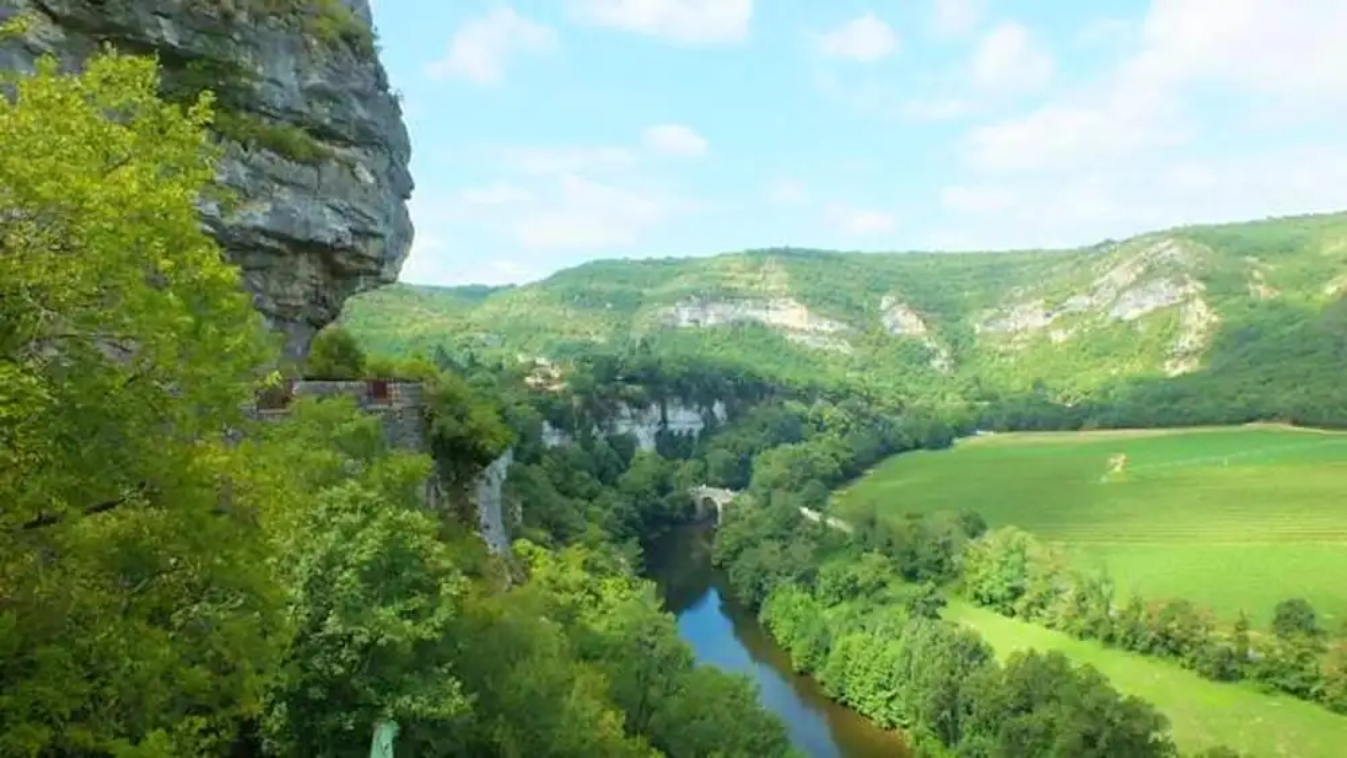 House With 2 Bedrooms in Penne, With Pool Access, Furnished Garden and