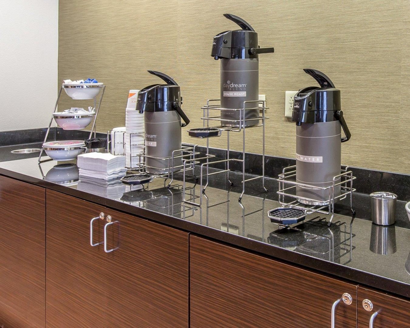 Quality Inn Decatur River City