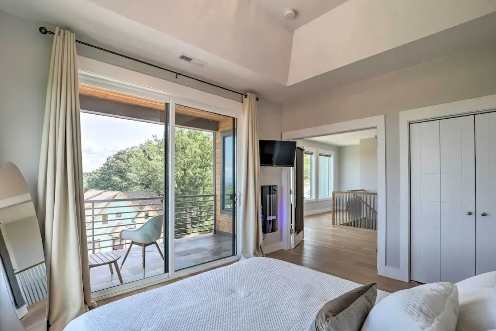 Luxe Asheville Home w/ Stunning Mountain Views!