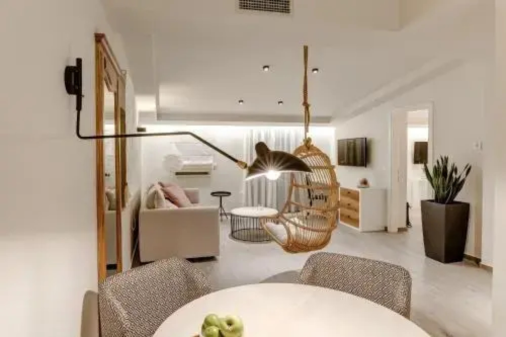 Anemolia Parga Suites