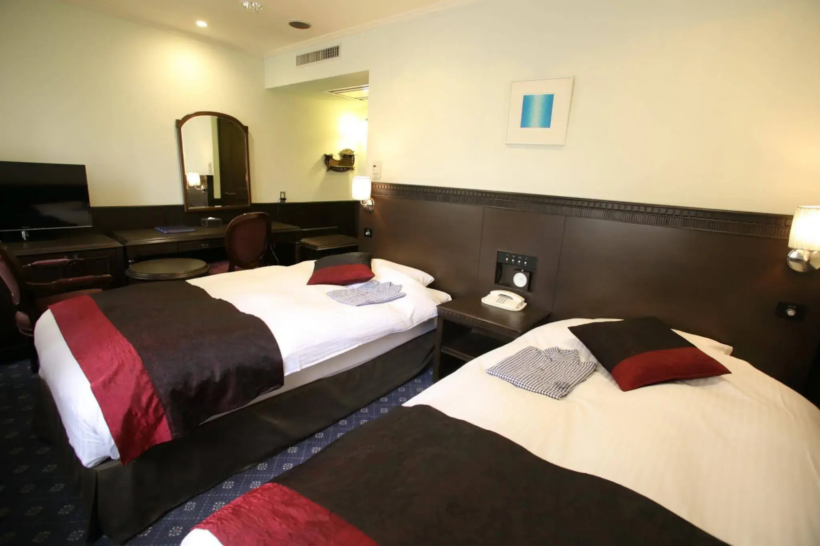 Kobe Tor Road Hotel Sanraku