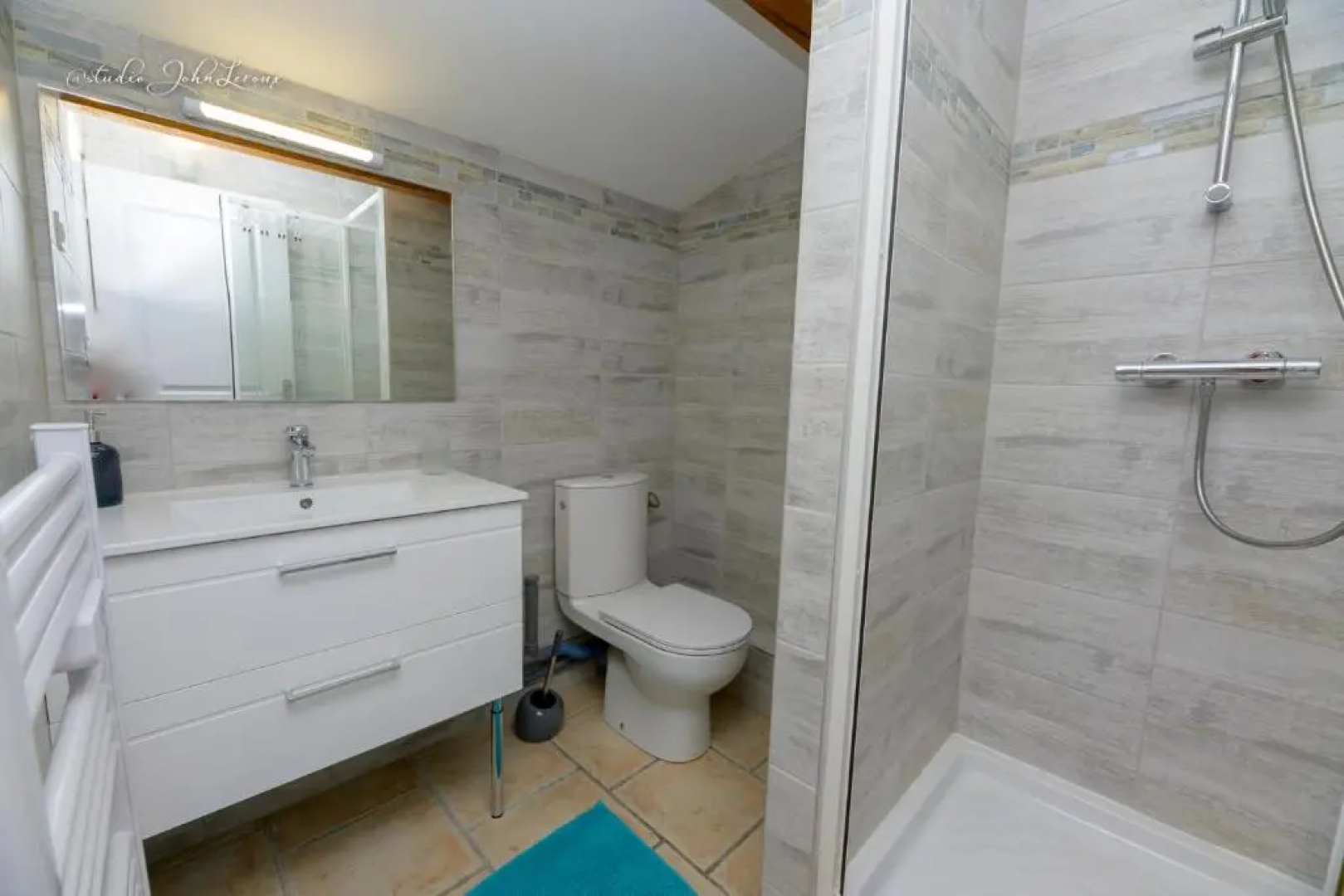Agreable et moderne appartement Toul centre