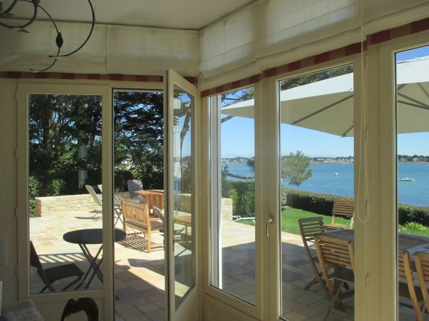 Beautiful Holiday Home in La Trinite-sur-mer With Garden
