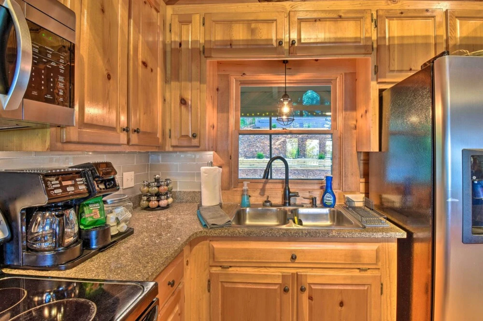Bent Tree Cabin With Mountain & Lake Views!
