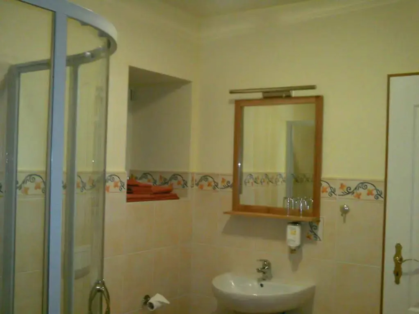 Gast und Weinhaus Zwiebelturm