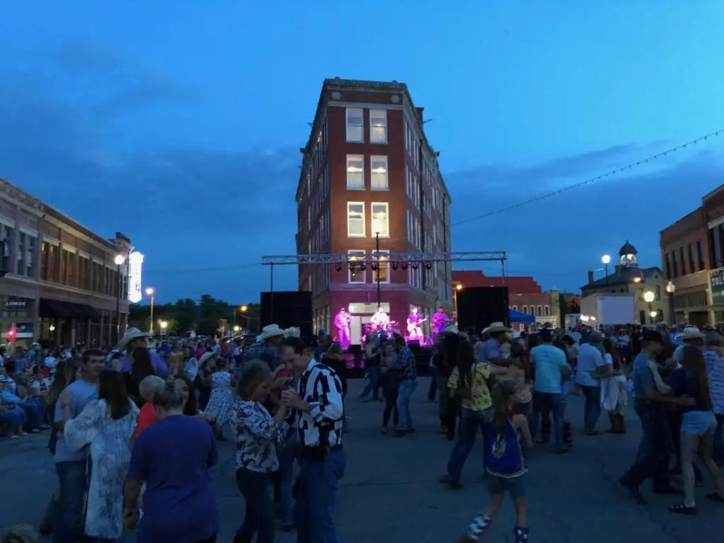 Frontier Hotel Pawhuska