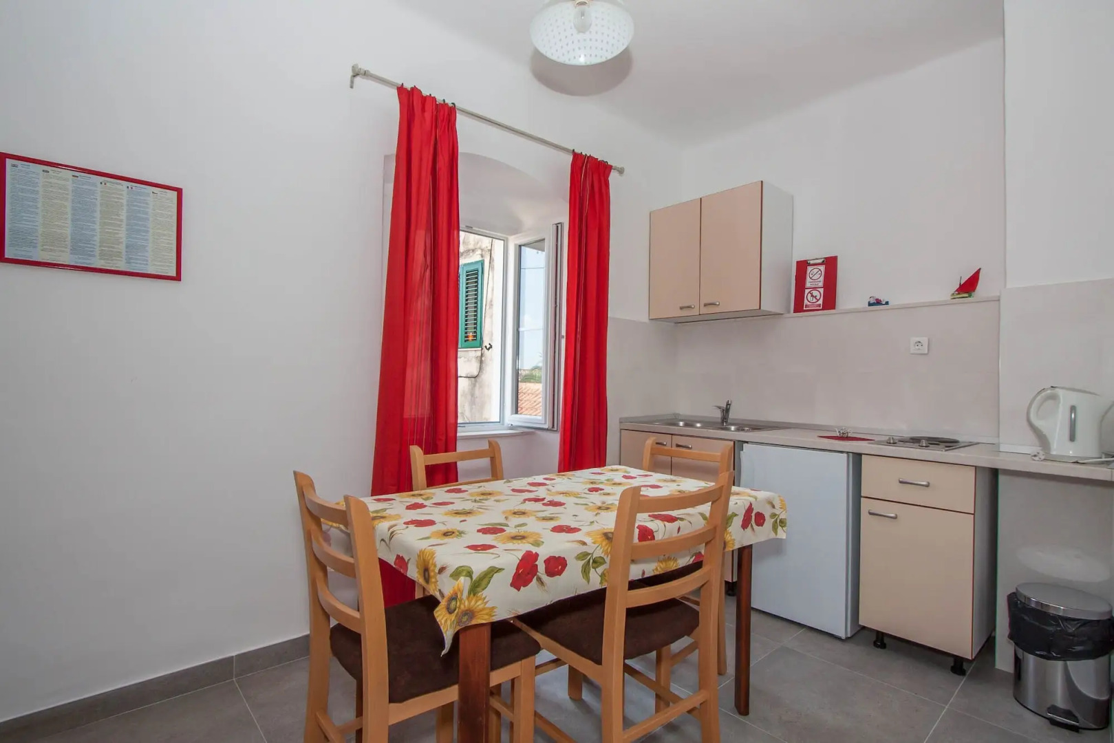 Garden Apartment Hotel Split