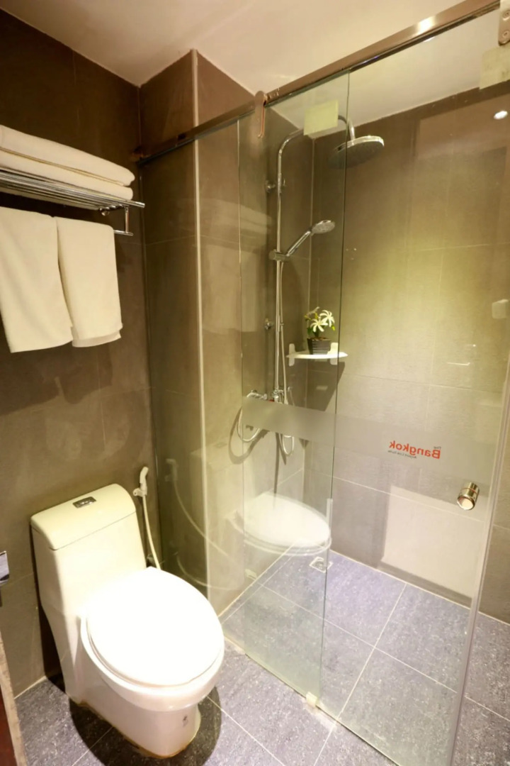 Collection O The Bangkok Airport Link Suite