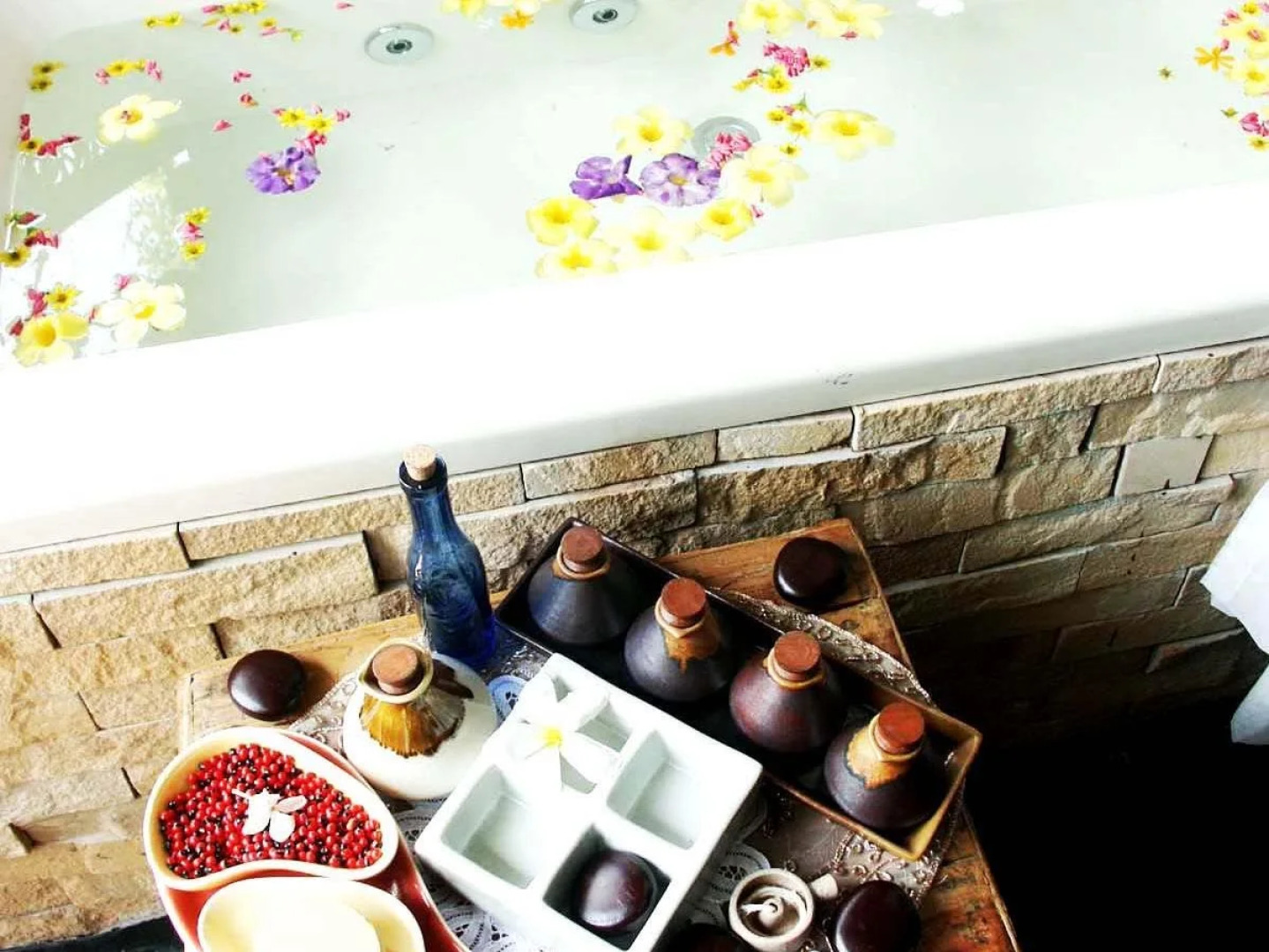 Koh Chang Cliff Beach Resort