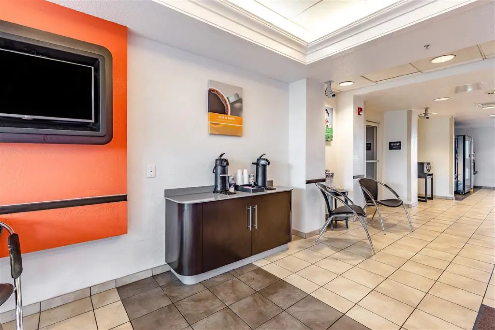 Motel 6 St Louis South