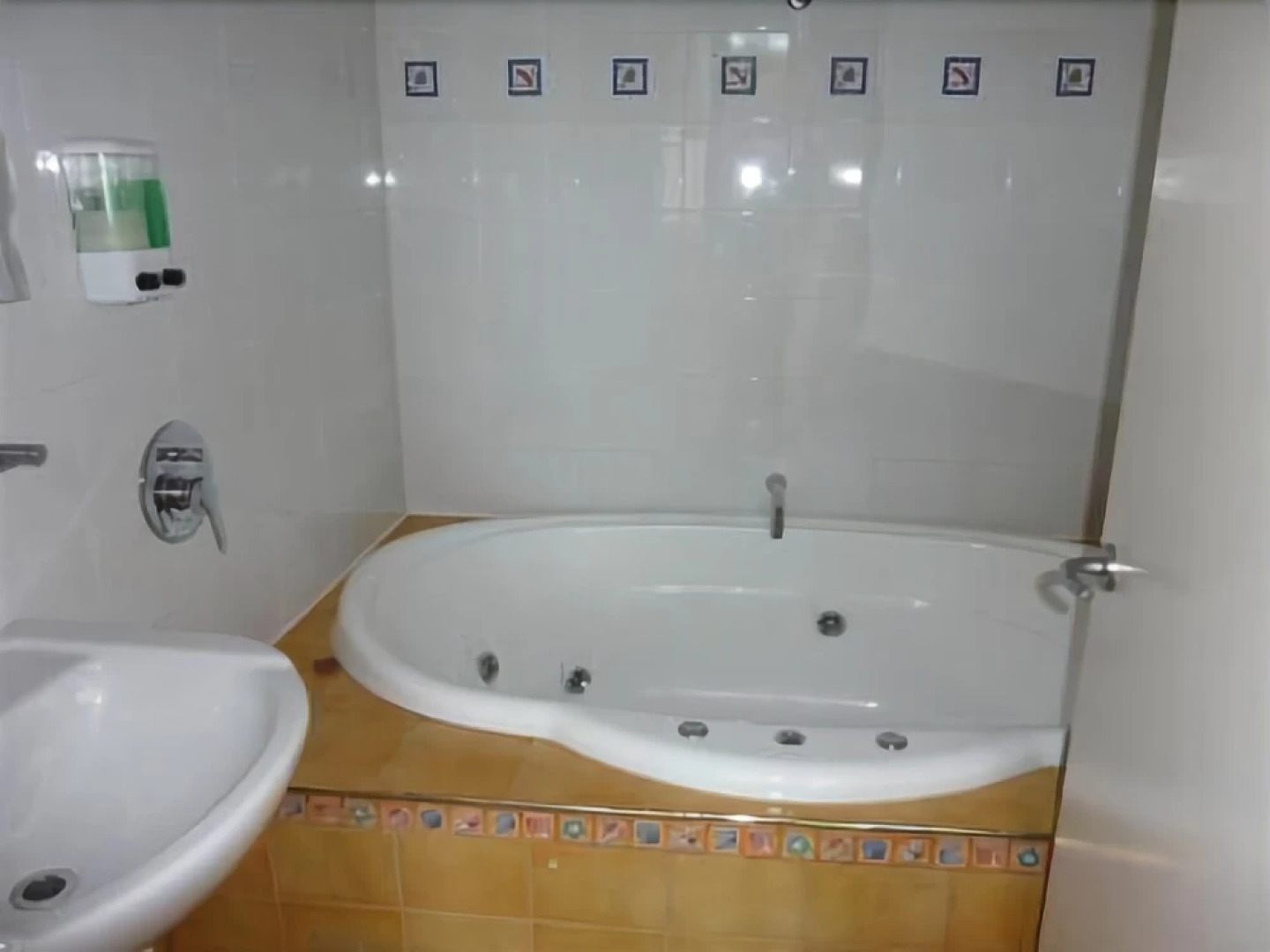 Anglesea River Apartments