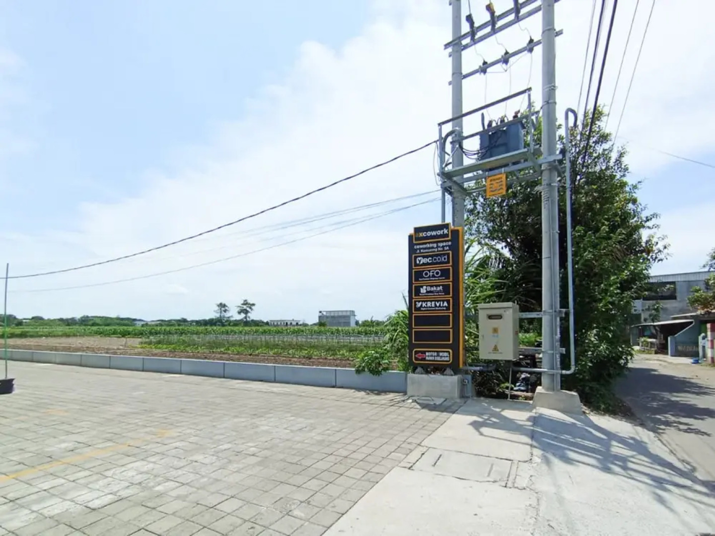 OFO Kost Premium Kampung Inggris Pare Syariah Mitra RedDoorz